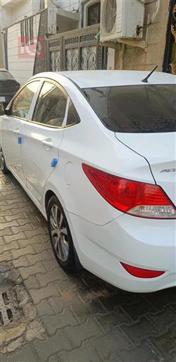 هیوندای ئەکسنت